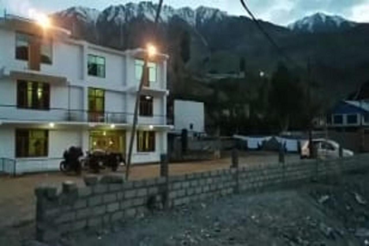 Hotel Suru View 카르길 외부 사진